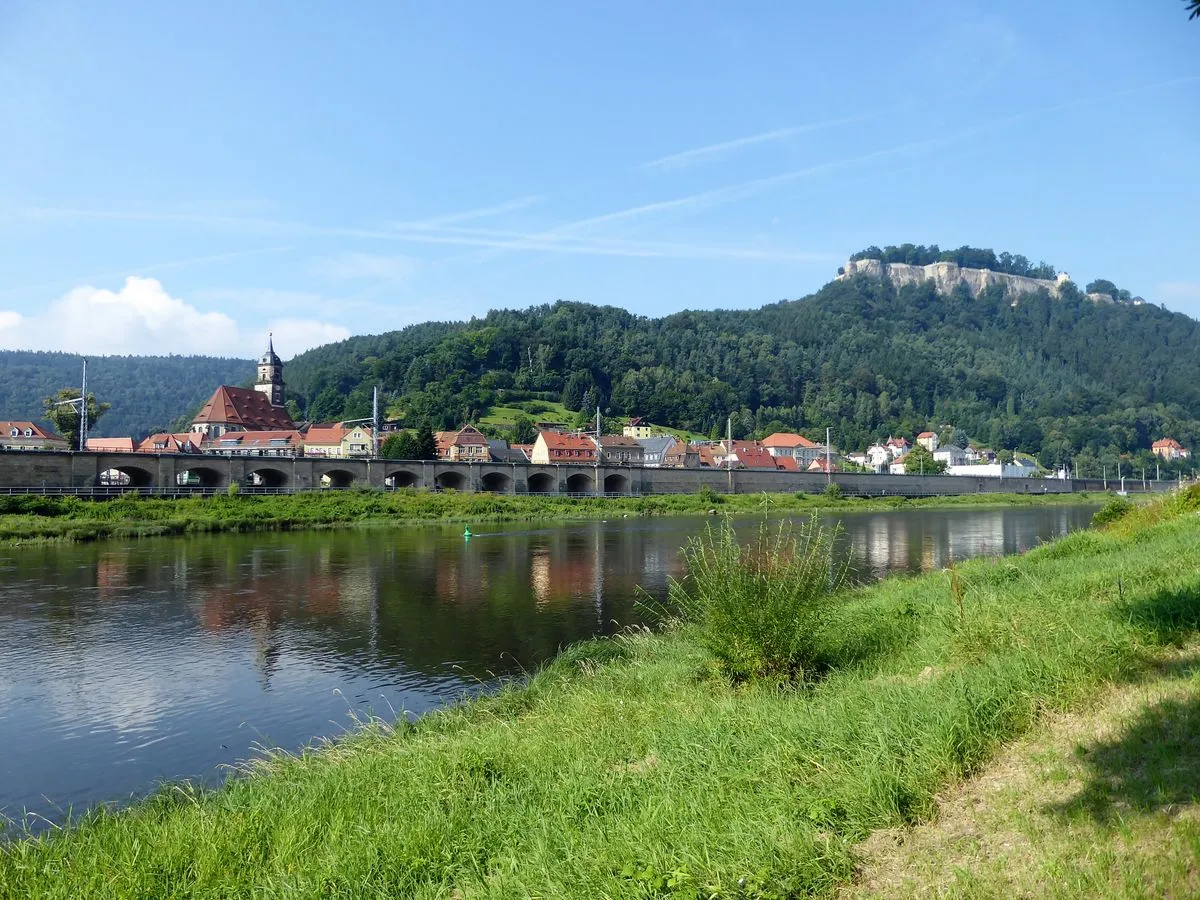 Schreiben Sie uns